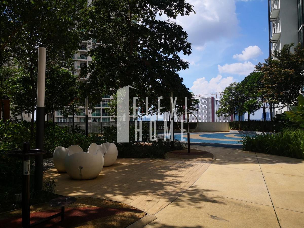 Spacious Big Room, Designed & Quiet Family Home, Eclipse In Cyberjaya By Flexihome-My Exterior foto